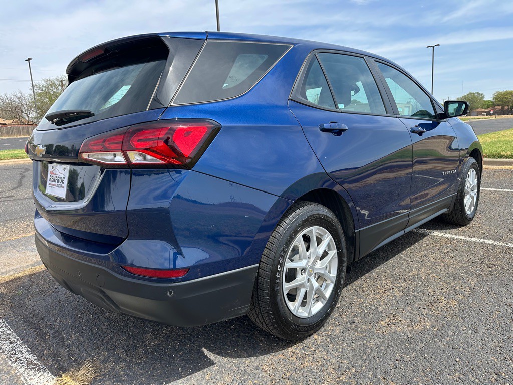 2022 Chevrolet Equinox Image 3