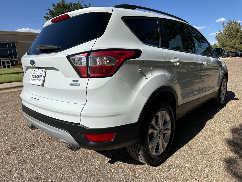 2018 Ford Escape Image 9