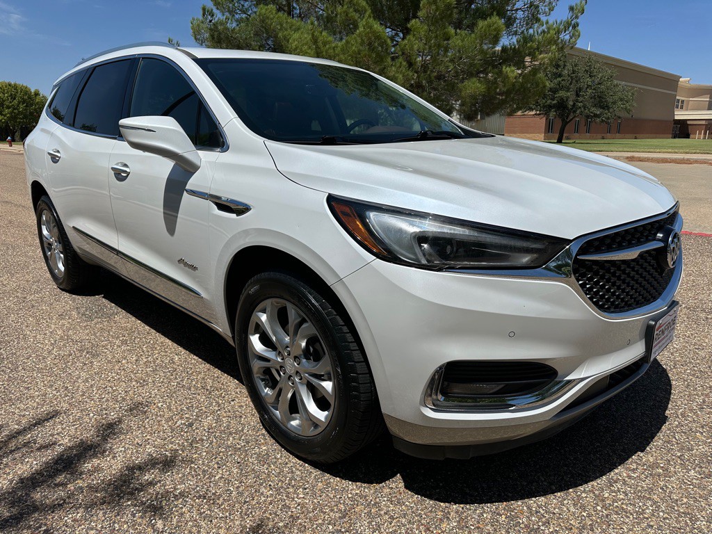 2018 Buick Enclave Image 3