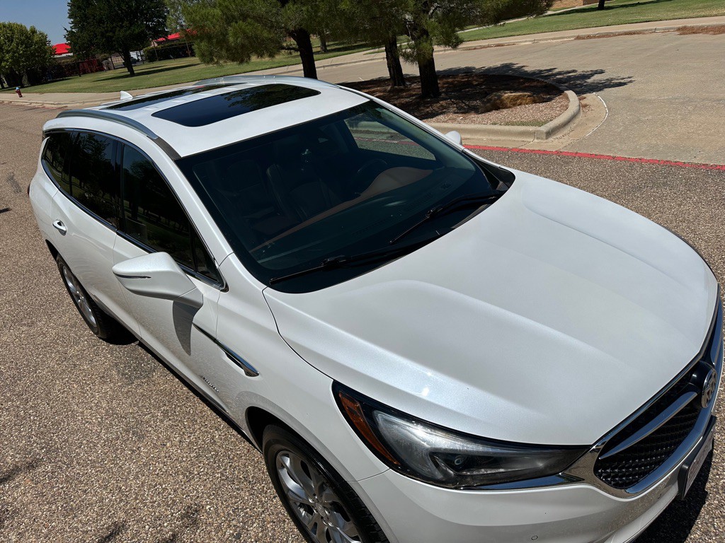 2018 Buick Enclave Image 12