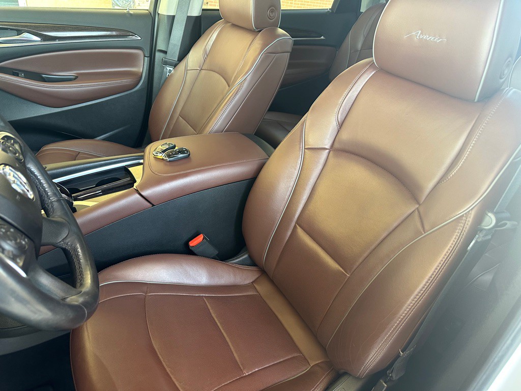 2018 Buick Enclave Image 19