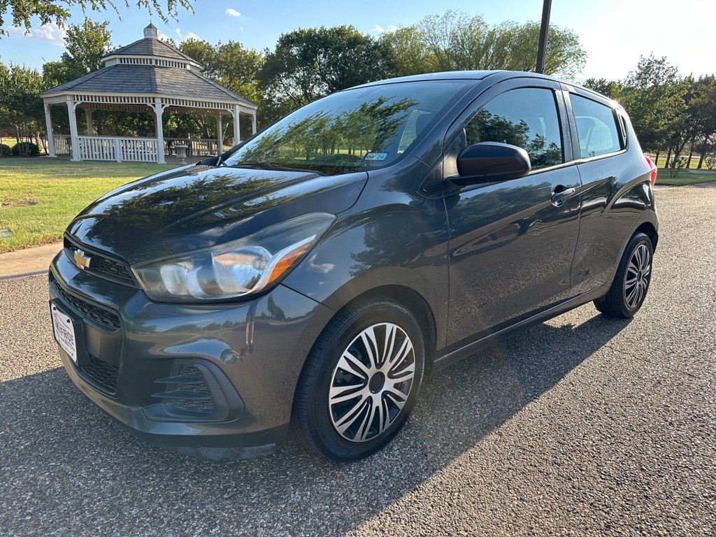 2017 Chevrolet Spark Image 1
