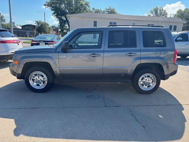 2012 Jeep Patriot Image 2
