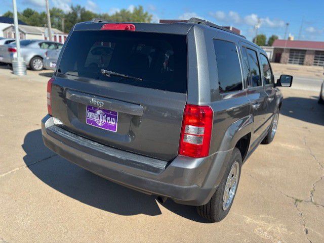 2012 Jeep Patriot Image 7