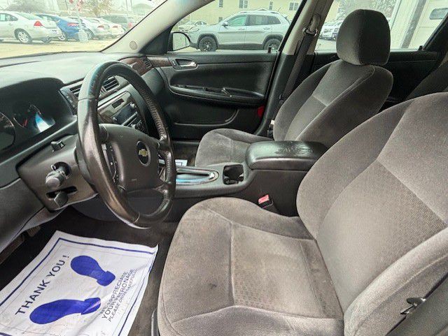 2013 Chevrolet Impala Image 3