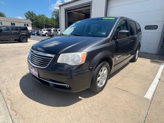 Image for 2012 Chrysler Town & Country Touring ID: 6640952