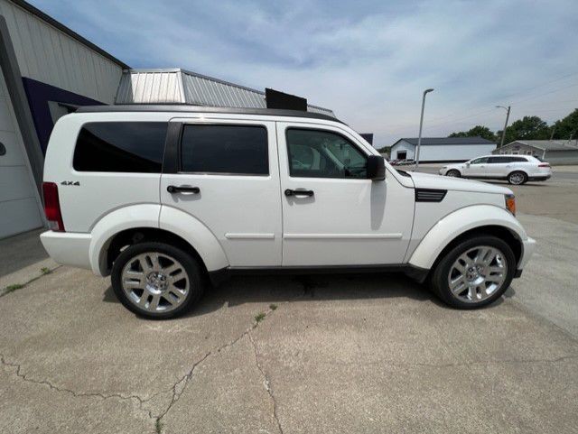 2010 Dodge Nitro Image 7