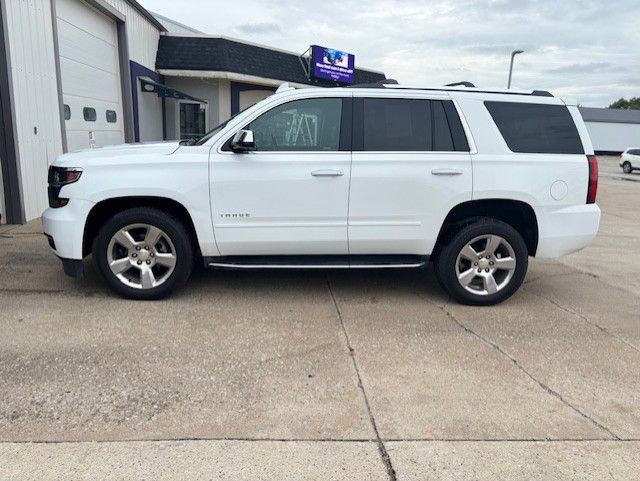 2017 Chevrolet Tahoe Image 2