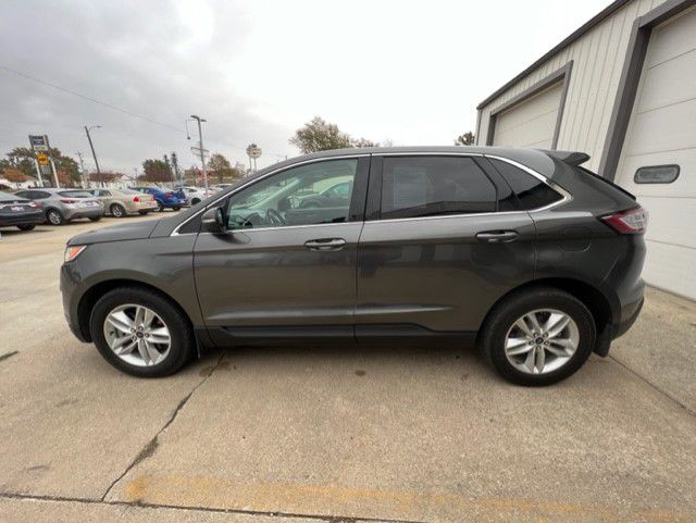 2017 Ford Edge Image 3