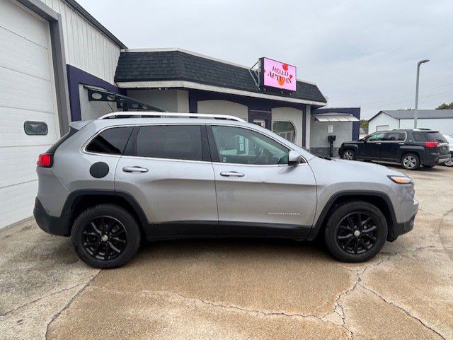 2015 Jeep Cherokee Image 6