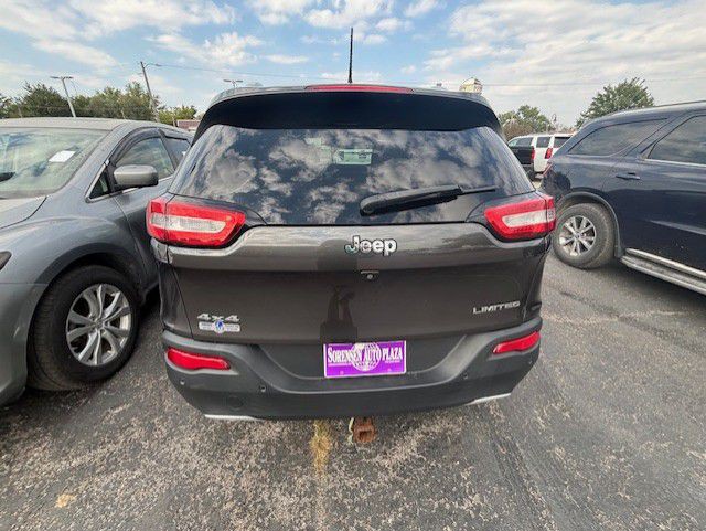 2017 Jeep Cherokee Image 5