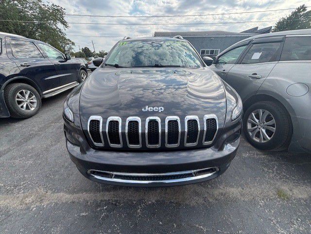 2017 Jeep Cherokee Image 8