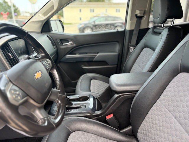 2016 Chevrolet Colorado Image 3