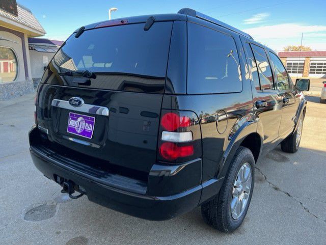 2008 Ford Explorer Image 2