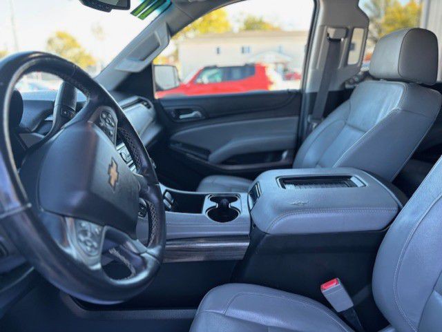 2017 Chevrolet Tahoe Image 3