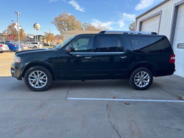 2015 Ford Expedition Image 2