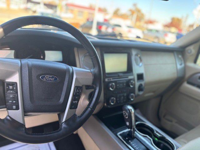 2015 Ford Expedition Image 4