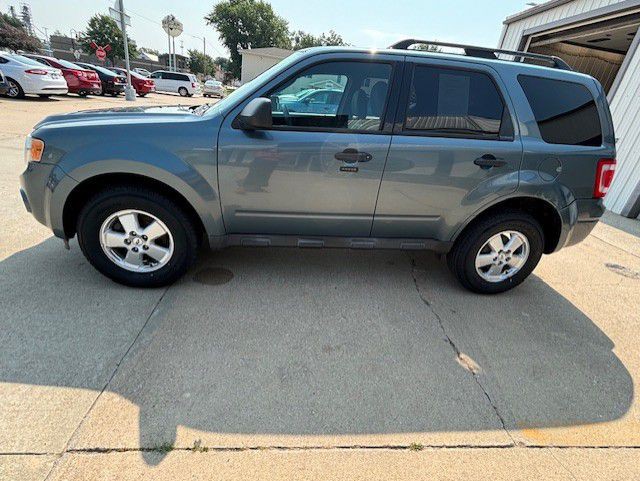2012 Ford Escape Image 2