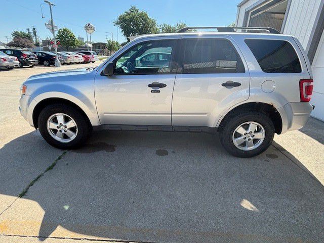 2012 Ford Escape Image 2