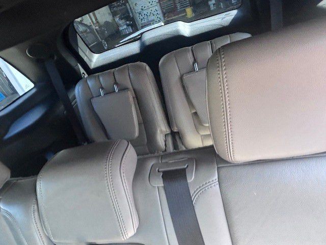 2013 Ford Explorer Image 6