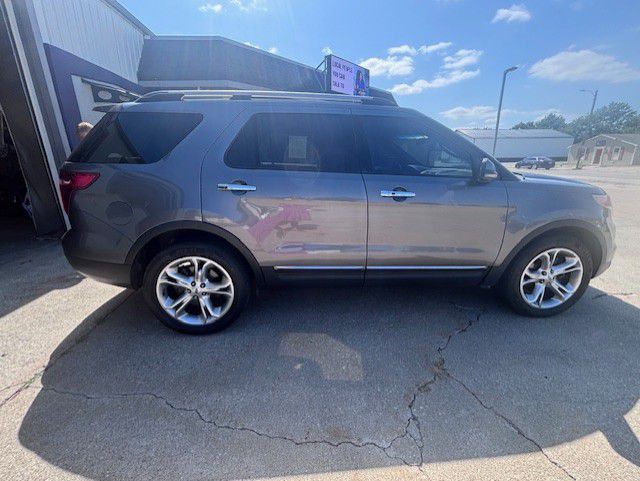 2013 Ford Explorer Image 8