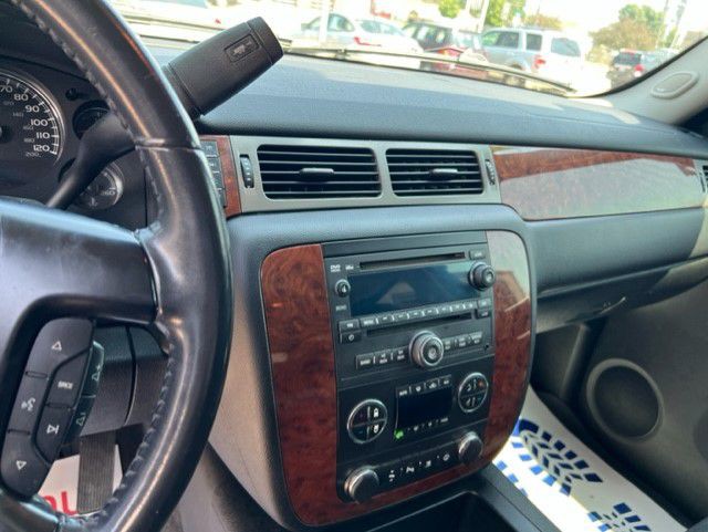 2008 Chevrolet Tahoe Image 7