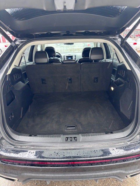 2016 Ford Edge Image 5