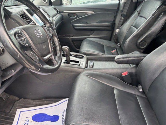 2016 Honda Pilot Image 2