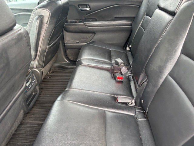 2016 Honda Pilot Image 4