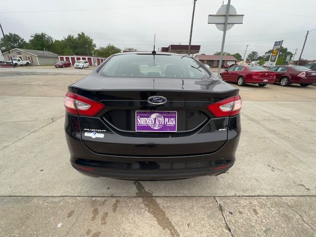 2015 Ford Fusion Image 8