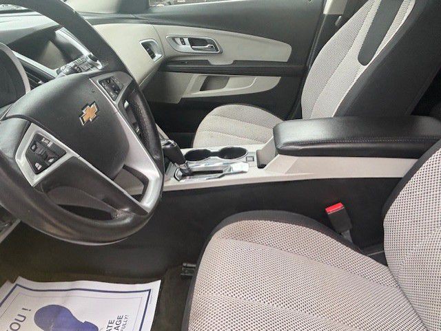 2017 Chevrolet Equinox Image 3