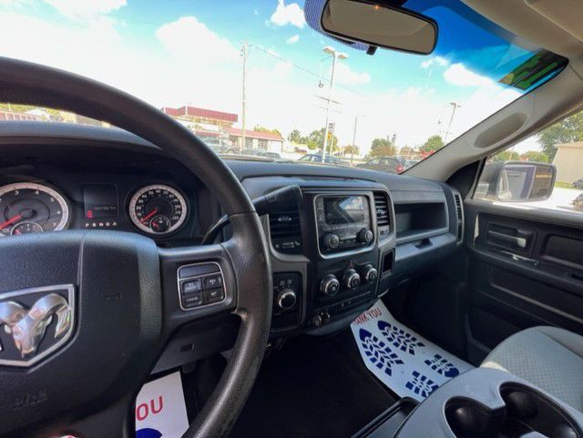 2013 RAM 1500 Image 6