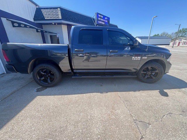 2017 RAM 1500 Image 7