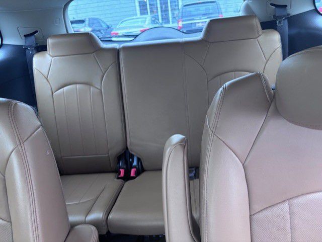 2017 Buick Enclave Image 6