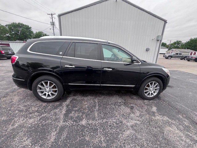 2017 Buick Enclave Image 9