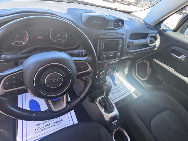 2017 Jeep Renegade Image 4