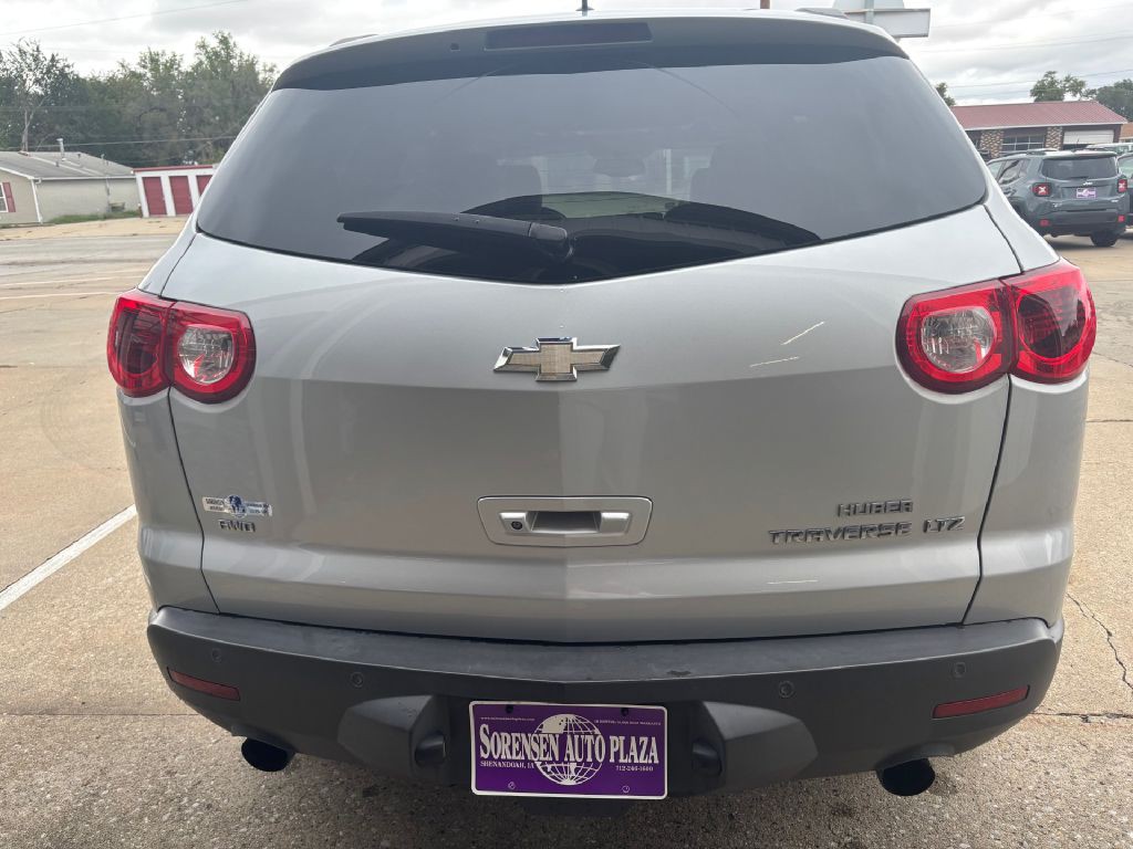 2011 Chevrolet Traverse Image 7