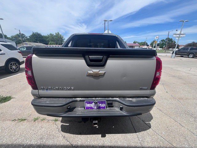2009 Chevrolet Avalanche Image 6