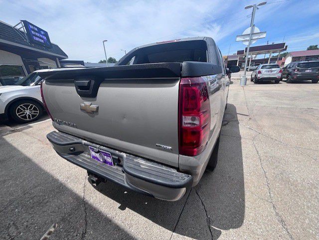 2009 Chevrolet Avalanche Image 7