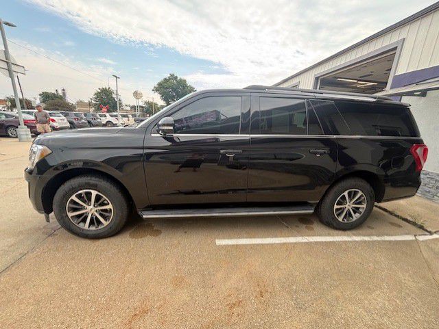 2018 Ford Expedition Image 2