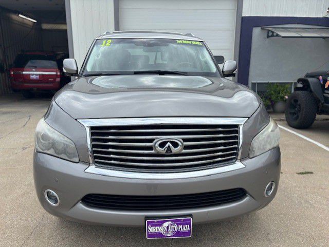 2012 INFINITI QX56 Image 9