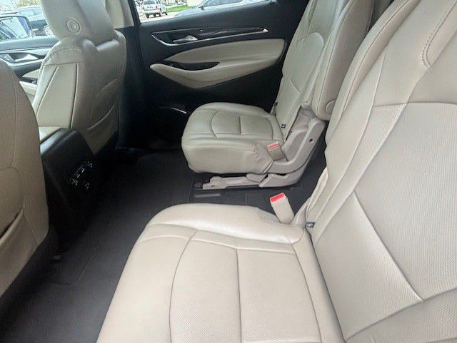 2018 Buick Enclave Image 5