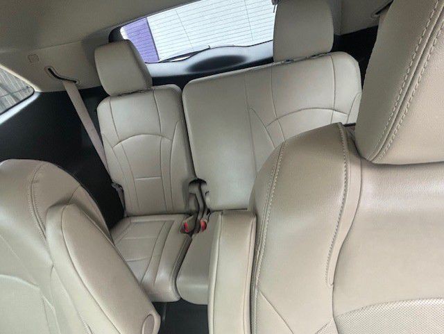 2018 Buick Enclave Image 6