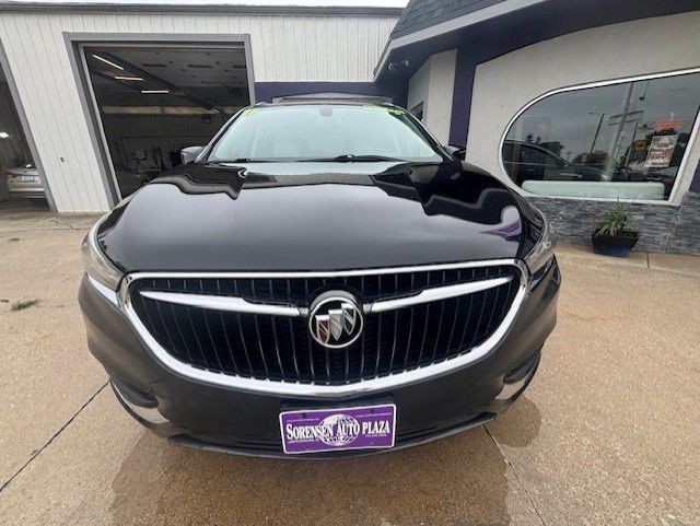 2018 Buick Enclave Image 10