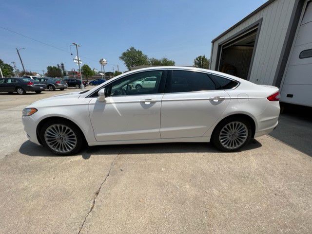 2016 Ford Fusion Image 3