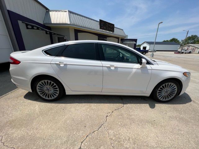 2016 Ford Fusion Image 4