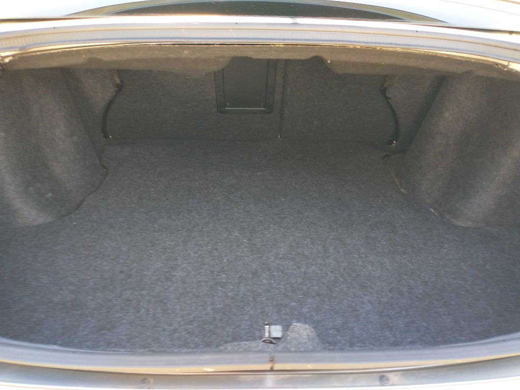 2013 Chrysler 200 Image 19