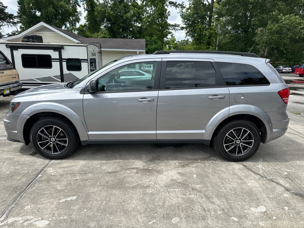 2018 Dodge Journey Image 2