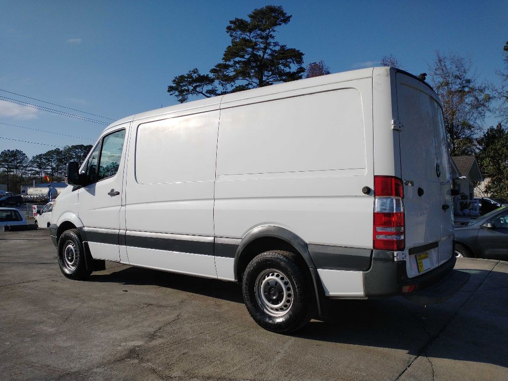 2013 Mercedes-Benz Sprinter Image 3