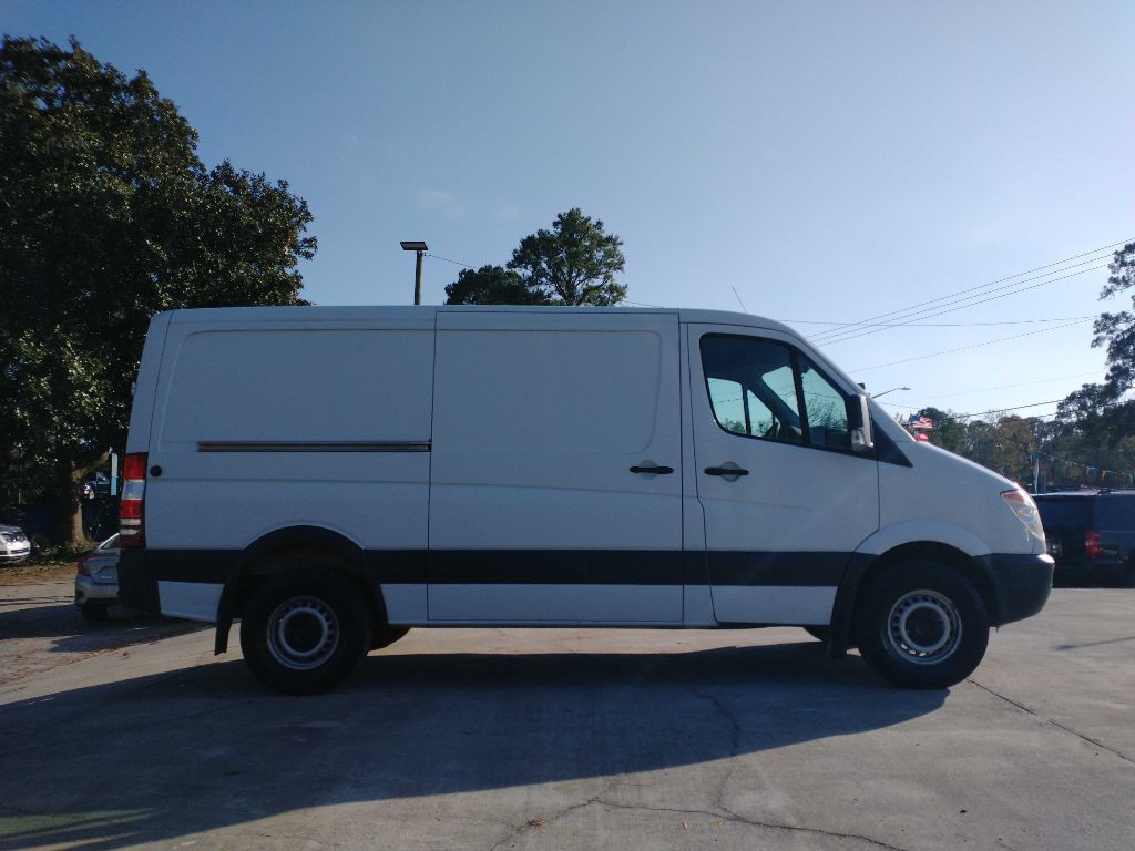 2013 Mercedes-Benz Sprinter Image 6